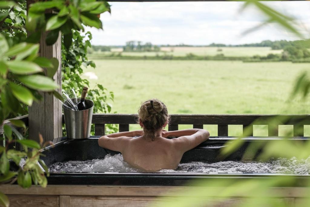 LE DOMAINE DES PRES VERTS Nature & Spa Hotels met jacuzzi frankrijk